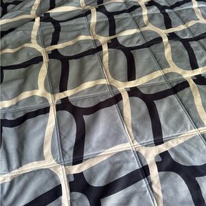 Geometric Bedding quilt - blue and white